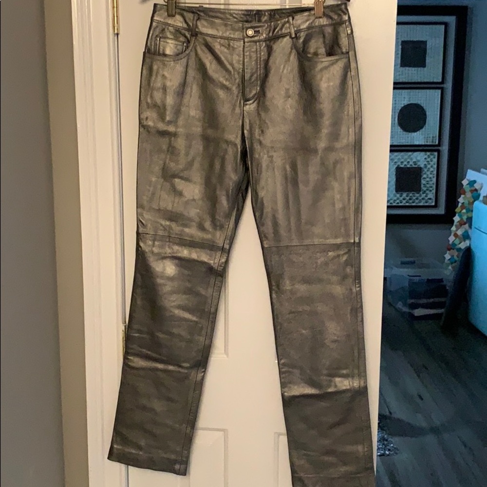 NWT Platinum leather Dana Buchman pants size 8